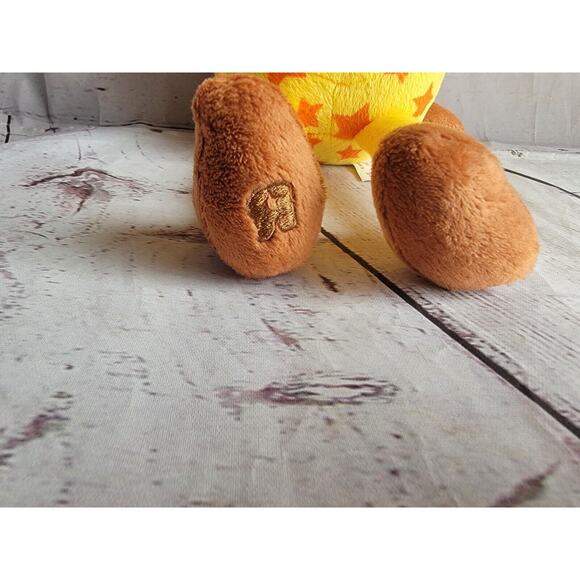 Toys R Us - Geoffrey Giraffe - 2015 Plush Stuffed Animal with Star Spots - Picture 4 of 8